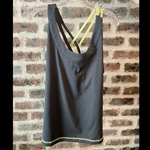 NWT Tek Gear Yoga Top - Size XL